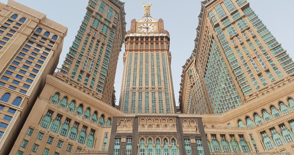Perjalanan Melalui Waktu di Muzium Menara Jam Makkah